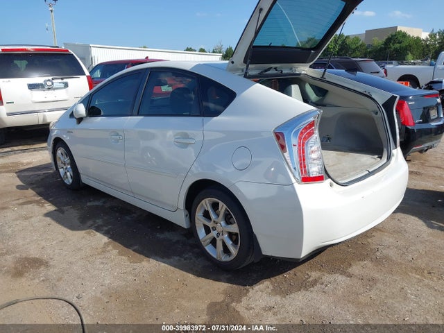 Toyota Prius Five/four/three/two 2014 JTDKN3DU5E0368920 Image 3