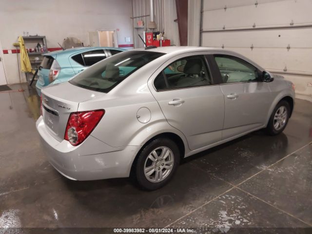 1G1JC5SH2G4136704 Chevrolet Sonic Lt Auto