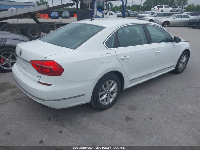 1VWAT7A38GC058781 Volkswagen Passat 1.8t S