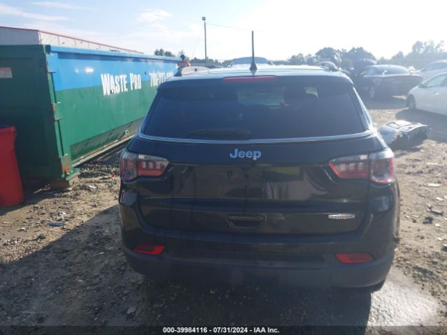 3C4NJCBB7MT592170 Jeep Compass Latitude Fwd