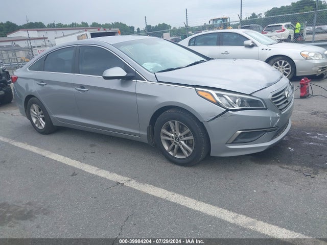 Hyundai SONATA SE 2016 5NPE24AF7GH310850 Image 1