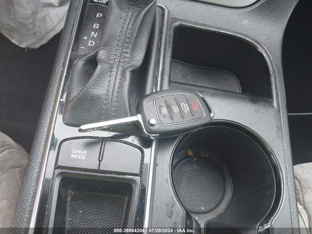 Hyundai SONATA SE 2016 5NPE24AF7GH310850 Image 11