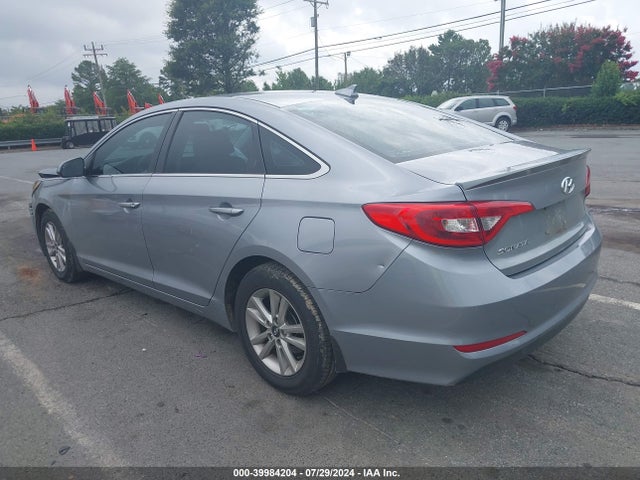 Hyundai SONATA SE 2016 5NPE24AF7GH310850 Image 3