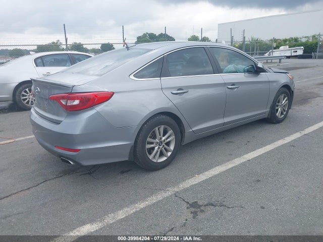 Hyundai SONATA SE 2016 5NPE24AF7GH310850 Image 4