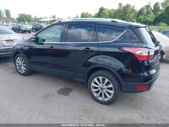 1FMCU0JD7HUC84987 Ford Escape Titanium