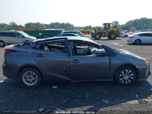Toyota Prius Le Awd-e 2022 JTDL9MFU3N3032273 Image 13