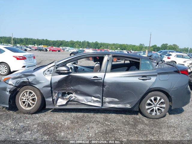 Toyota Prius Le Awd-e 2022 JTDL9MFU3N3032273 Image 14