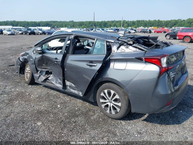 Toyota Prius Le Awd-e 2022 JTDL9MFU3N3032273 Image 3