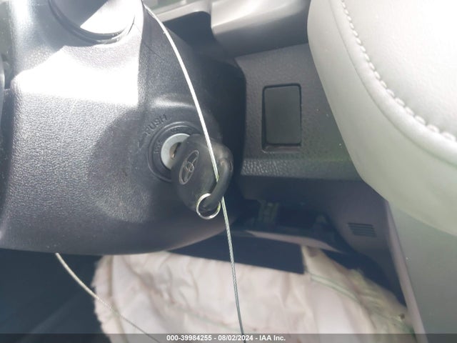 Toyota Rav4 Xle 2016 2T3WFREV4GW256780 Image 11