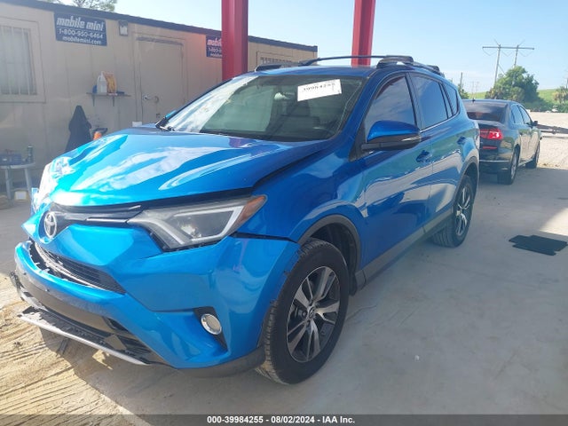 Toyota Rav4 Xle 2016 2T3WFREV4GW256780 Image 2