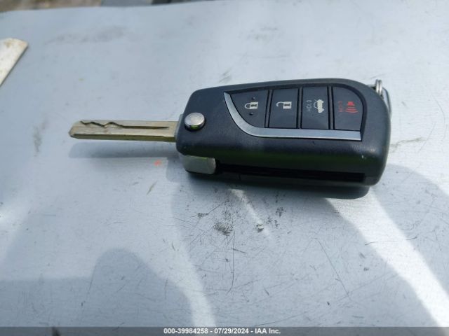 4T1G11AK6LU904526 Toyota CAMRY SE