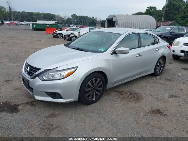 Nissan Altima 2.5 Sv 2017 1N4AL3AP2HC278116 Image 2