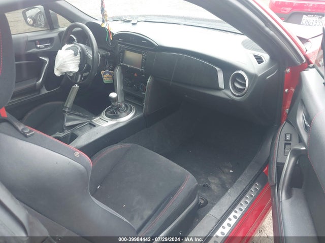 JF1ZNAA19E8709711 Scion FR-S