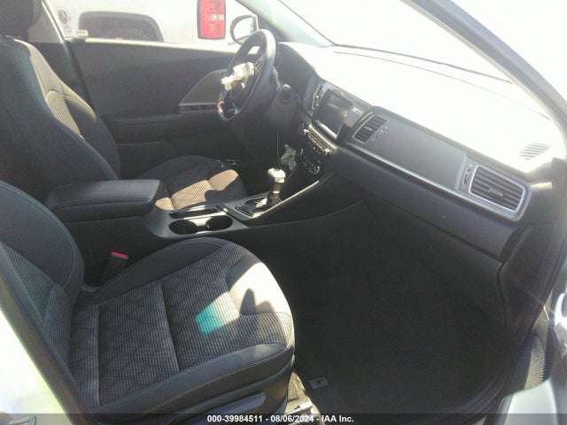 KIA NIRO LX 2019 KNDCB3LC7K5244393 Image 5