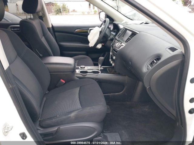 5N1DR2MM7JC643540 Nissan Pathfinder S