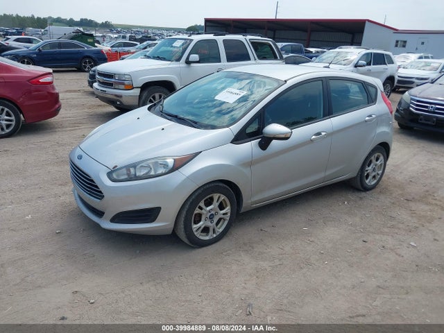 Ford FIESTA SE 2014 3FADP4EJ7EM241361 Image 2