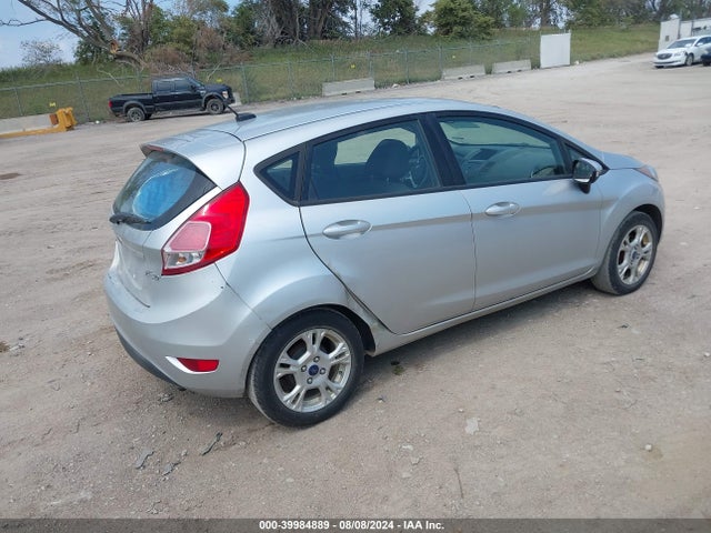 Ford FIESTA SE 2014 3FADP4EJ7EM241361 Image 4