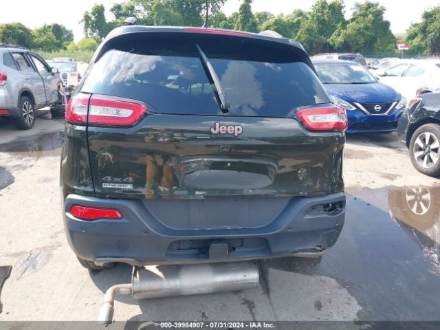 1C4PJMCB2GW371586 Jeep Cherokee 75th Anniversary