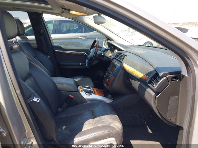Продаж на аукціоні авто 2006 Mercedes-benz R 500 4matic, vin: 4JGCB75E76A008342, номер лоту: 39984932