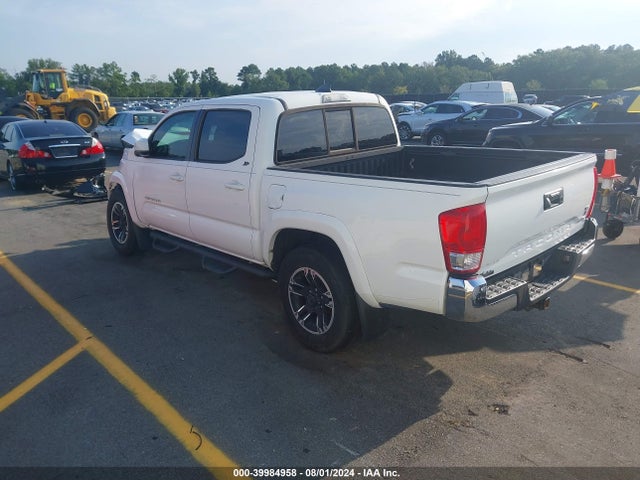 Toyota Tacoma Sr5 V6 2017 3TMAZ5CN5HM032479 Image 3