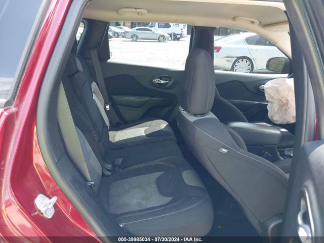 1C4PJLAB4GW159883 Jeep Cherokee Sport