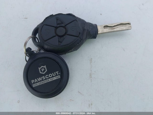 2006 MINI COOPER WMWRC33596TK64023 Photo 10