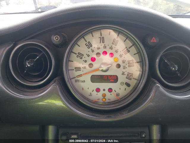 2006 MINI COOPER WMWRC33596TK64023 Photo 6