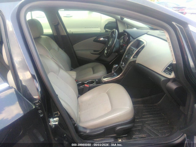1G4PP5SK6F4181592 Buick Verano