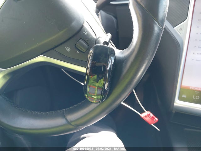 Tesla Model X 60d/70d/75d/90d 2016 5YJXCAE2XGF003439 Image 11