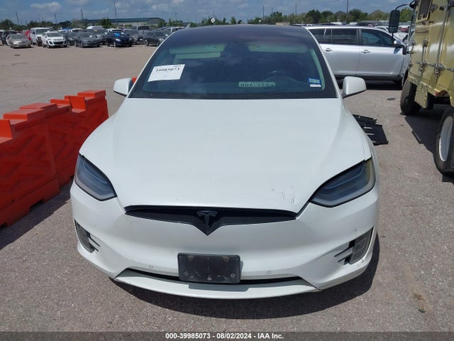 Tesla Model X 60d/70d/75d/90d 2016 5YJXCAE2XGF003439 Image 13