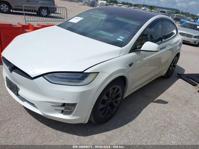 Tesla Model X 60d/70d/75d/90d 2016 5YJXCAE2XGF003439 Image 2
