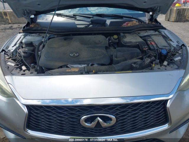 SJKCH5CP8HA026246 Infiniti Qx30 Premium