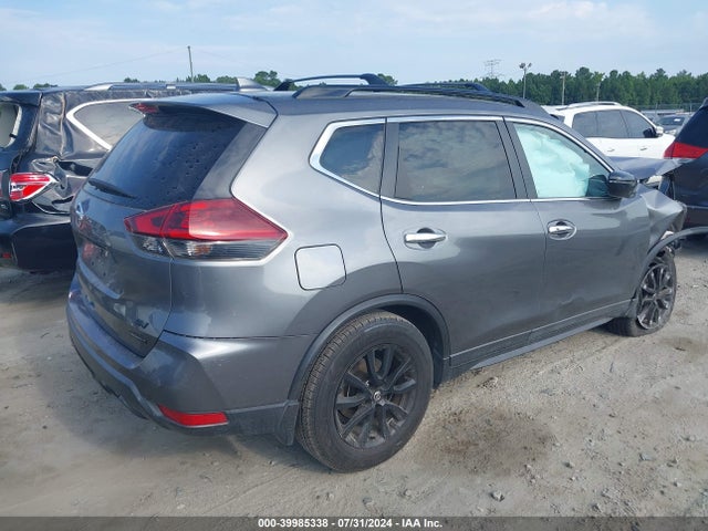 Nissan ROGUE SV 2018 5N1AT2MTXJC819573 Image 4