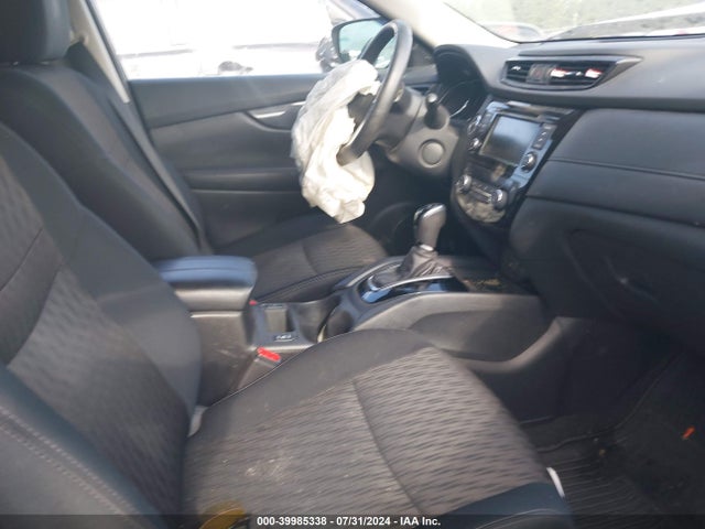 Nissan ROGUE SV 2018 5N1AT2MTXJC819573 Image 5