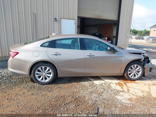 1G1ZD5ST4NF120560 Chevrolet Malibu Fwd Lt