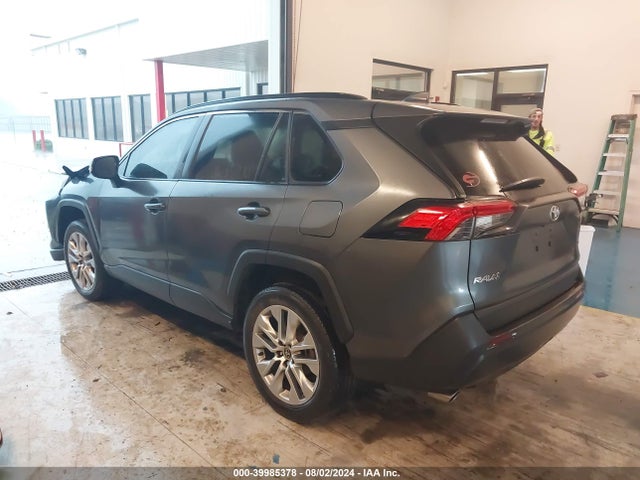 Toyota Rav4 Xle Premium 2022 2T3C1RFV9NC178320 Image 3