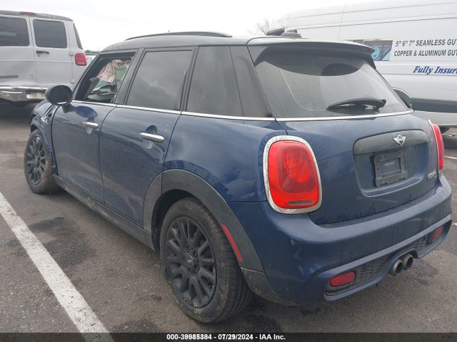 2018 MINI HARDTOP WMWXU3C53J2F51265 Photo 2