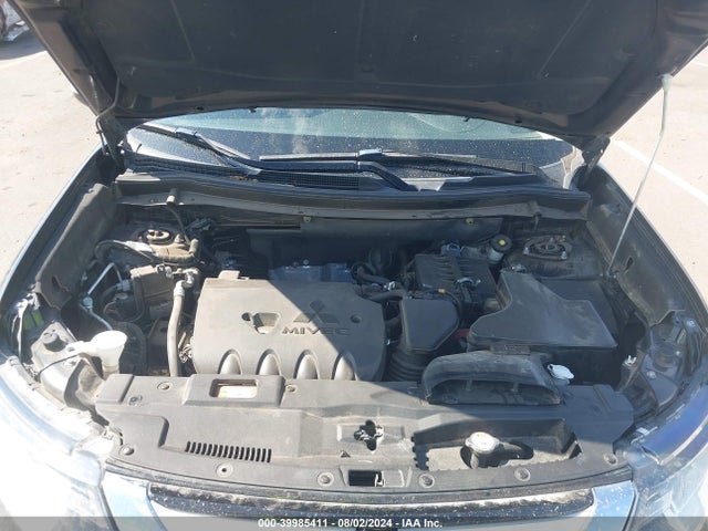 2017 MITSUBISHI OUTLANDER JA4AD3A35HZ018692 Photo 9
