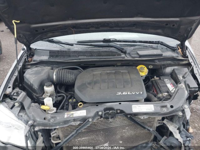 2C4RDGBG2JR176201 Dodge Grand Caravan Se