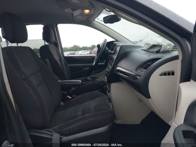 2C4RDGBG2JR176201 Dodge Grand Caravan Se