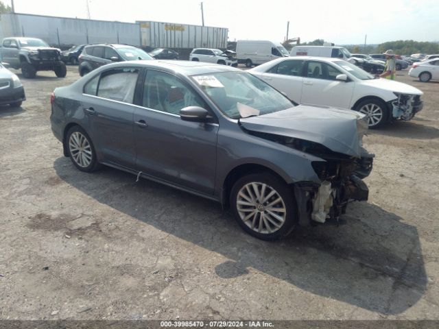 3VWD17AJ5FM413761 auction archive image