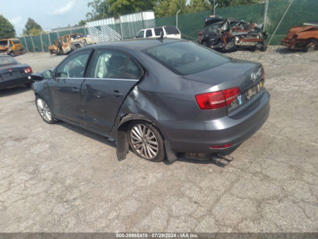 3VWD17AJ5FM413761 Volkswagen Jetta 1.8t Se