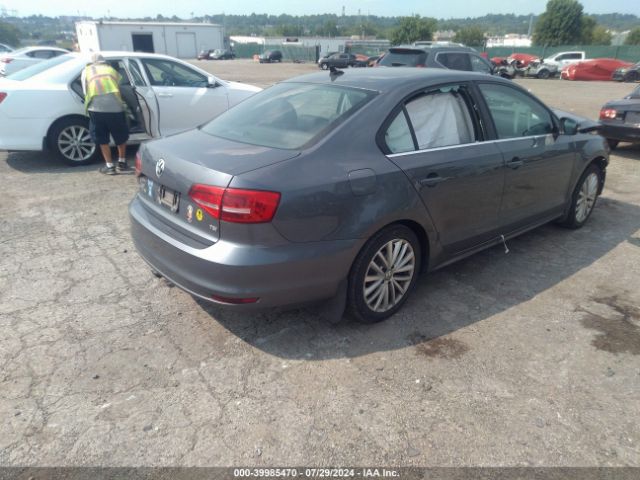 3VWD17AJ5FM413761 Volkswagen Jetta 1.8t Se
