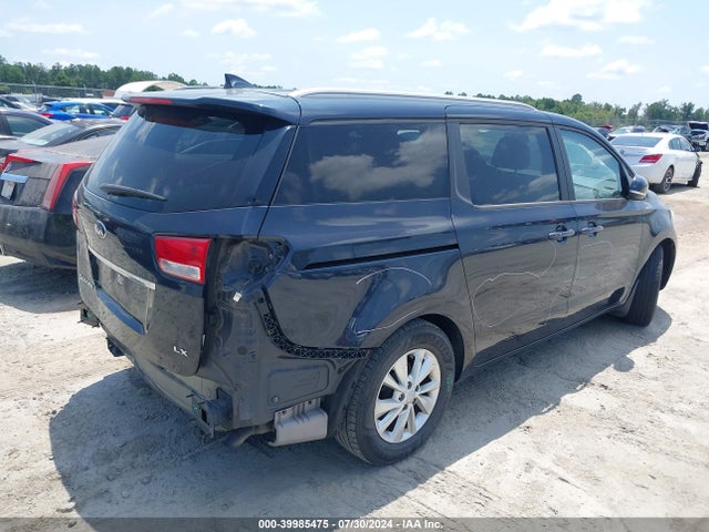 KIA SEDONA LX 2016 KNDMB5C12G6211382 Image 4