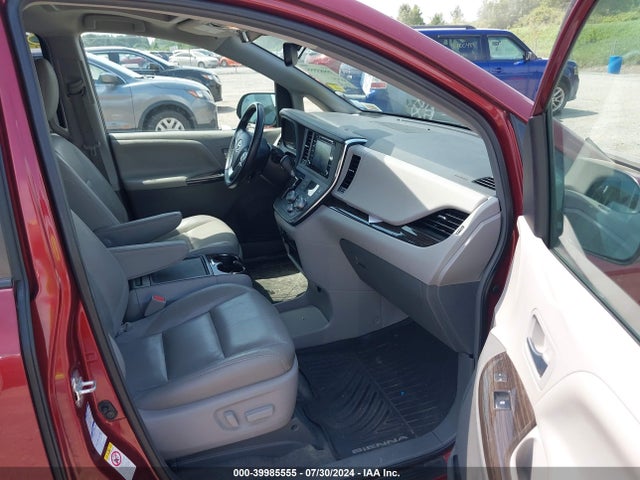 Toyota Sienna Xle 7 Passenger 2018 5TDDZ3DC7JS196515 Image 5