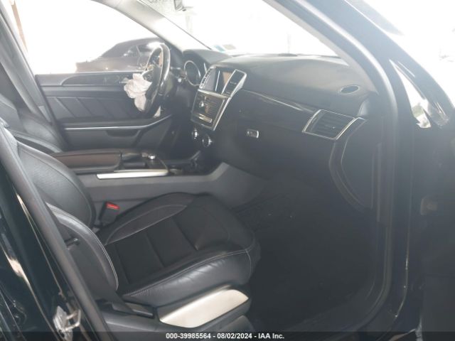 4JGDF7DE7GA641581 Mercedes-Benz Gl 550 4matic