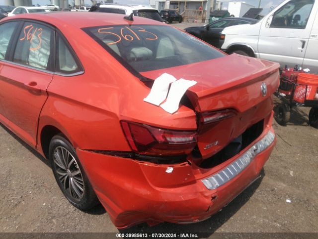 3VWE57BU5KM227147 Volkswagen Jetta 1.4t Sel