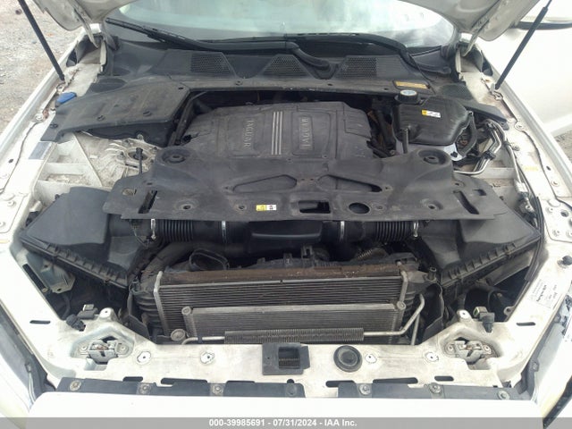 2011 JAGUAR XJ SAJWA2GB4BLV01793 Photo 9