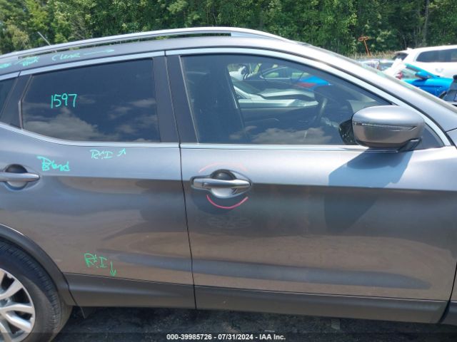 JN1BJ1BV3MW573727 Nissan Rogue Sport Sv Fwd Xtronic Cvt