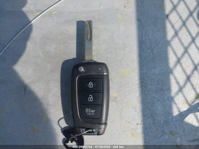 5NMS23AD9LH255868 Hyundai Santa Fe Se